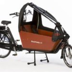 Tent cargobike long all-open matzwart, deze tent kan haast helemaal open.