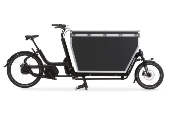 urban-arrow-cargo-flatbed-xl-flightcase-xl-zwart